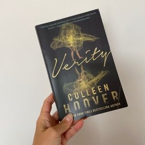 Book: Colleen Hoover - Verity